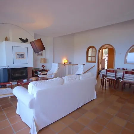 Nyaraló Lets Holidays Sailor House With Sea Views