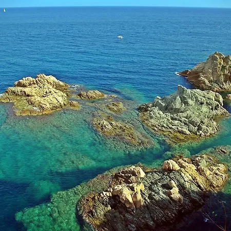 Nyaraló Lets Holidays Sailor House With Sea Views