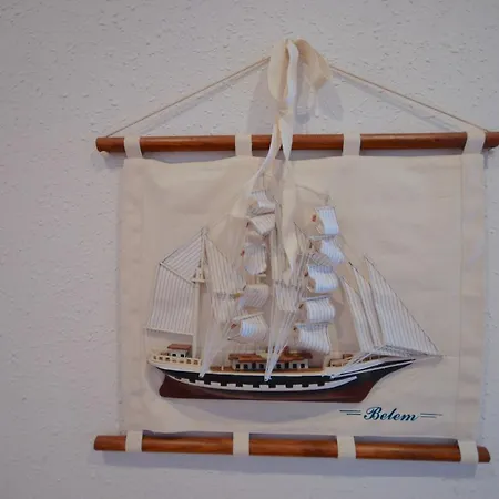 Lets Holidays Sailor House With Sea Views Дом отдыха