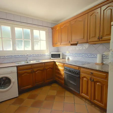 Lets Holidays Sailor House With Sea Views Дом отдыха *