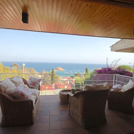 Lets Holidays Sailor House With Sea Views Prázdninový dům *