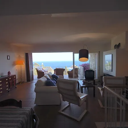 Lets Holidays Sailor House With Sea Views Prázdninový dům *