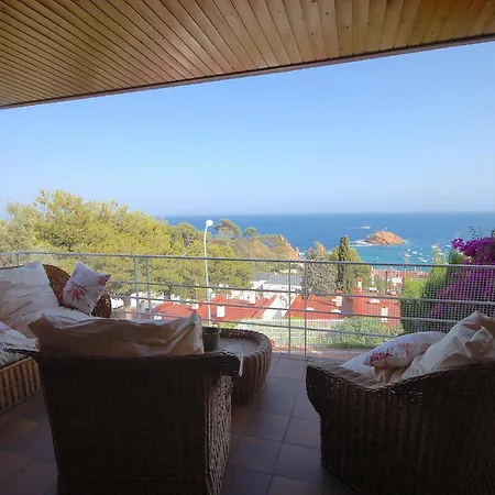 Lets Holidays Sailor House With Sea Views *