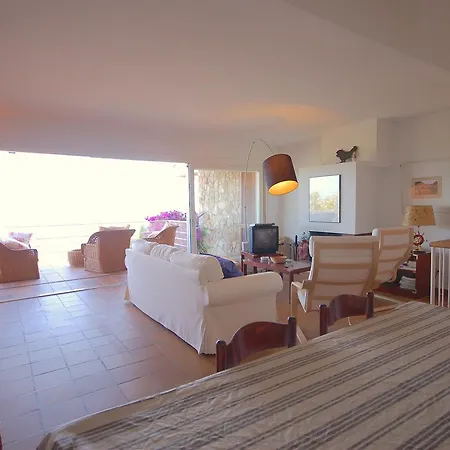 Lets Holidays Sailor House With Sea Views Hébergement de vacances Tossa de Mar