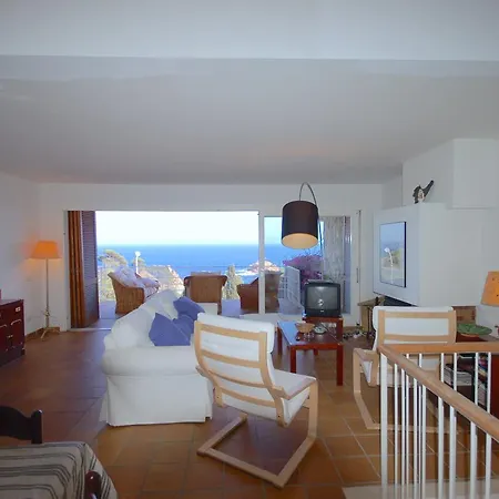 Lets Holidays Sailor House With Sea Views *