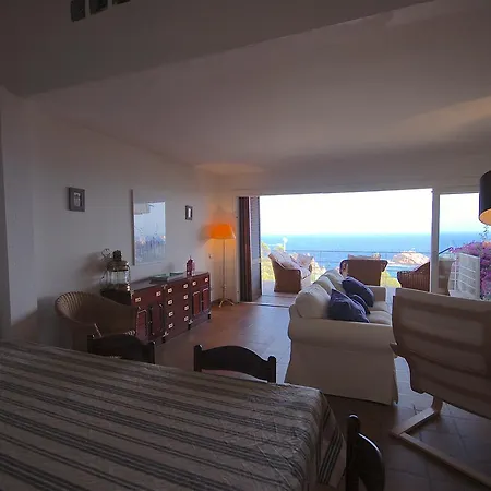 Prázdninový dům Lets Holidays Sailor House With Sea Views *