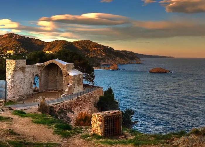 Holiday home Lets Holidays Sailor House With Sea Views